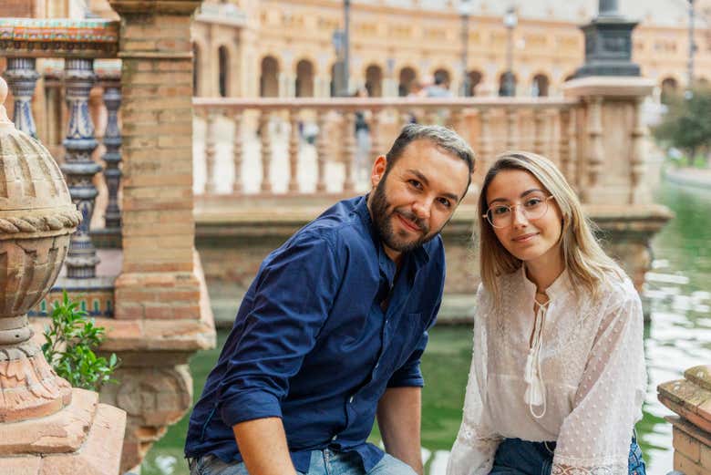 Enjoy a photo session at the Plaza de España in Seville